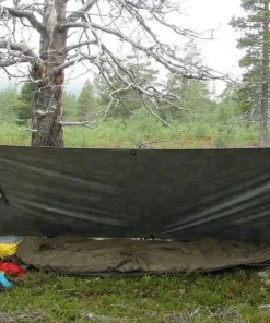 Carinthia Defence 1 makuupussi