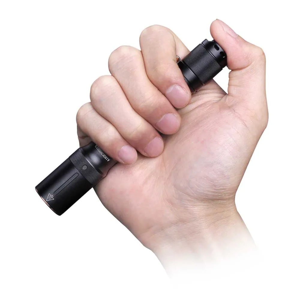 Fenix E20 V2.0 käsivalaisin