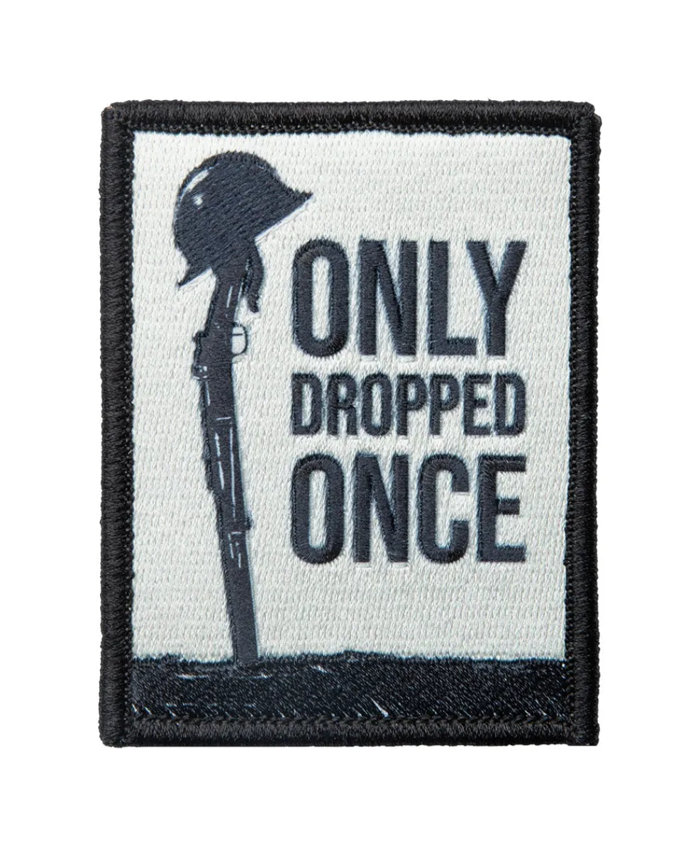 Forgotten Weapons Only Dropped Once moraalimerkki