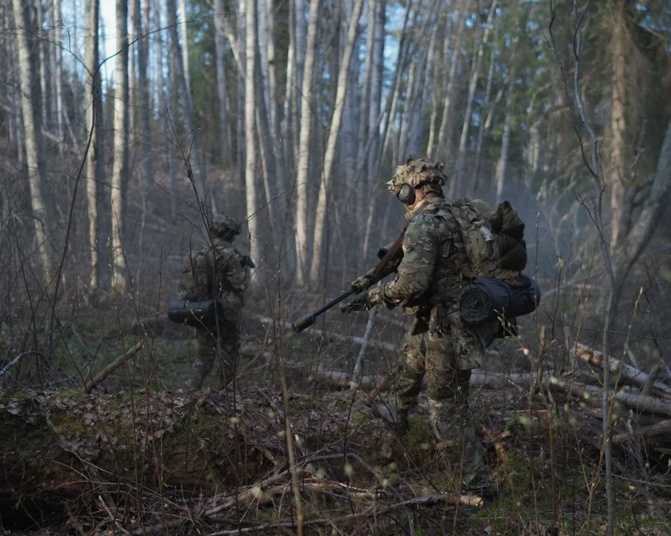Savotta Helmet Camo Scrim kypärän 3D-naamiopäällinen