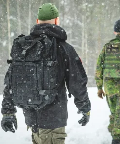 Särmä iso rynnäkköreppu