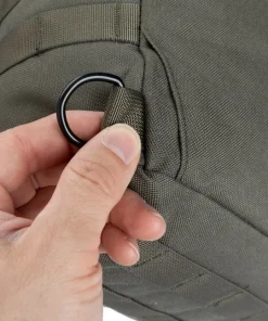 Varusteleka CP10 Mini-taistelureppu litteillä olkaviilekkeillä