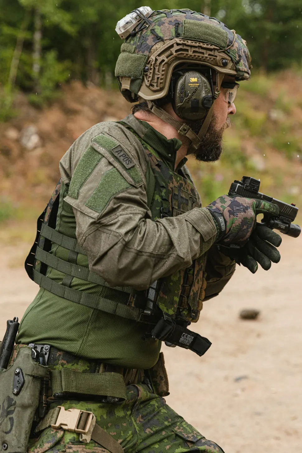 Varusteleka Jääkäripuukko 110, hiiliteräs