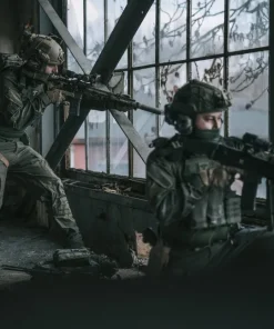 Varusteleka L4 Taisteluhousut