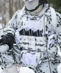 Varusteleka PC18 3xRK etupaneeli