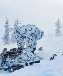 Varusteleka Repun/rinkan sadesuoja, maastokuvioitu